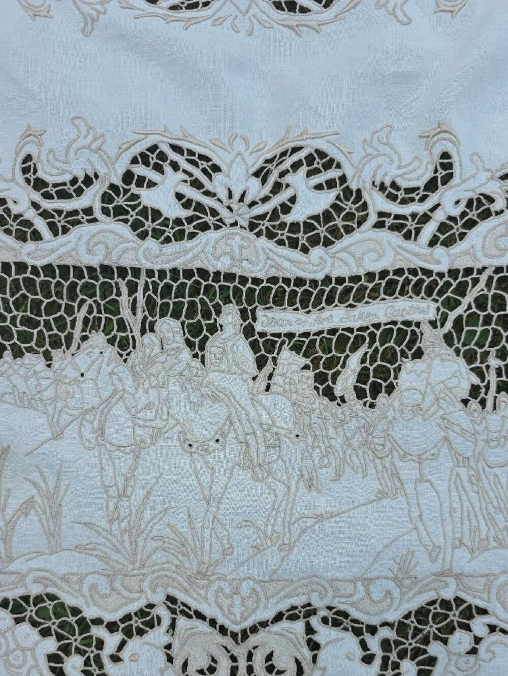 Joan Of Arc Art  Cutwork Tablecloth Tatting Techniq TUDOR OR STORYBOOK STYLE